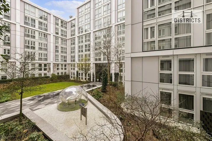 Lincoln Sq, 18 Portugal Street, WC2A, photo 8