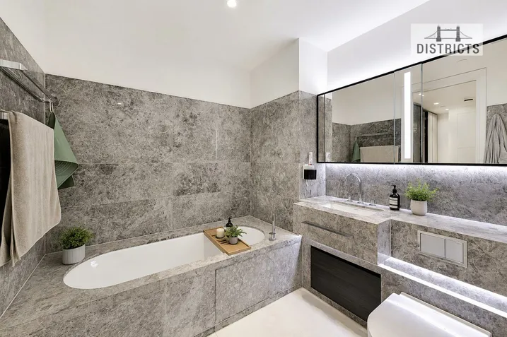 Lincoln Sq, 18 Portugal Street, WC2A, photo 5