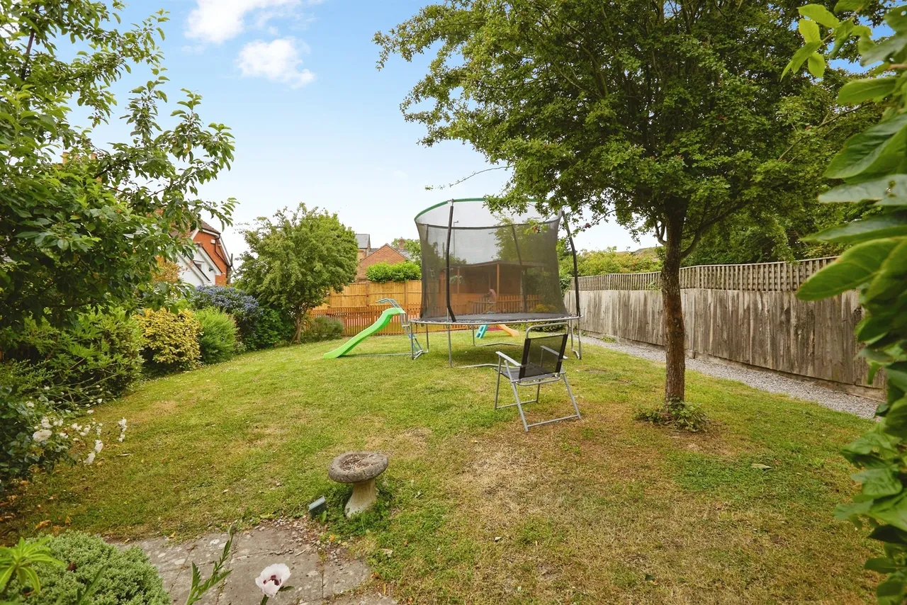 Queen Street, Gillingham, SP8, photo 14