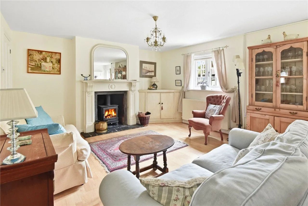 School Lane, Tiddington, CV37, photo 2