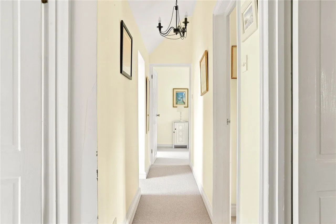 School Lane, Tiddington, CV37, photo 18