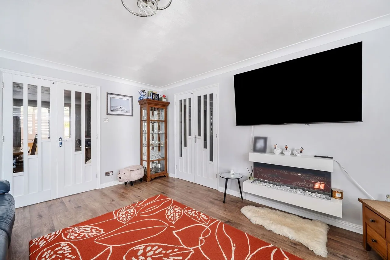 Heron Forstal Avenue, Hawkinge, CT18, photo 9