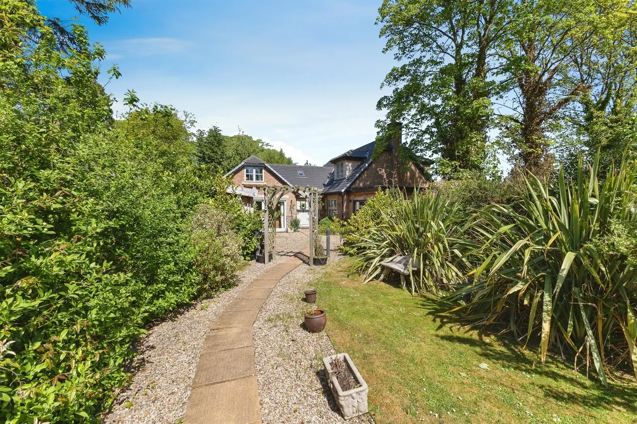 Stokesley Road, Nunthorpe, TS7, photo 17