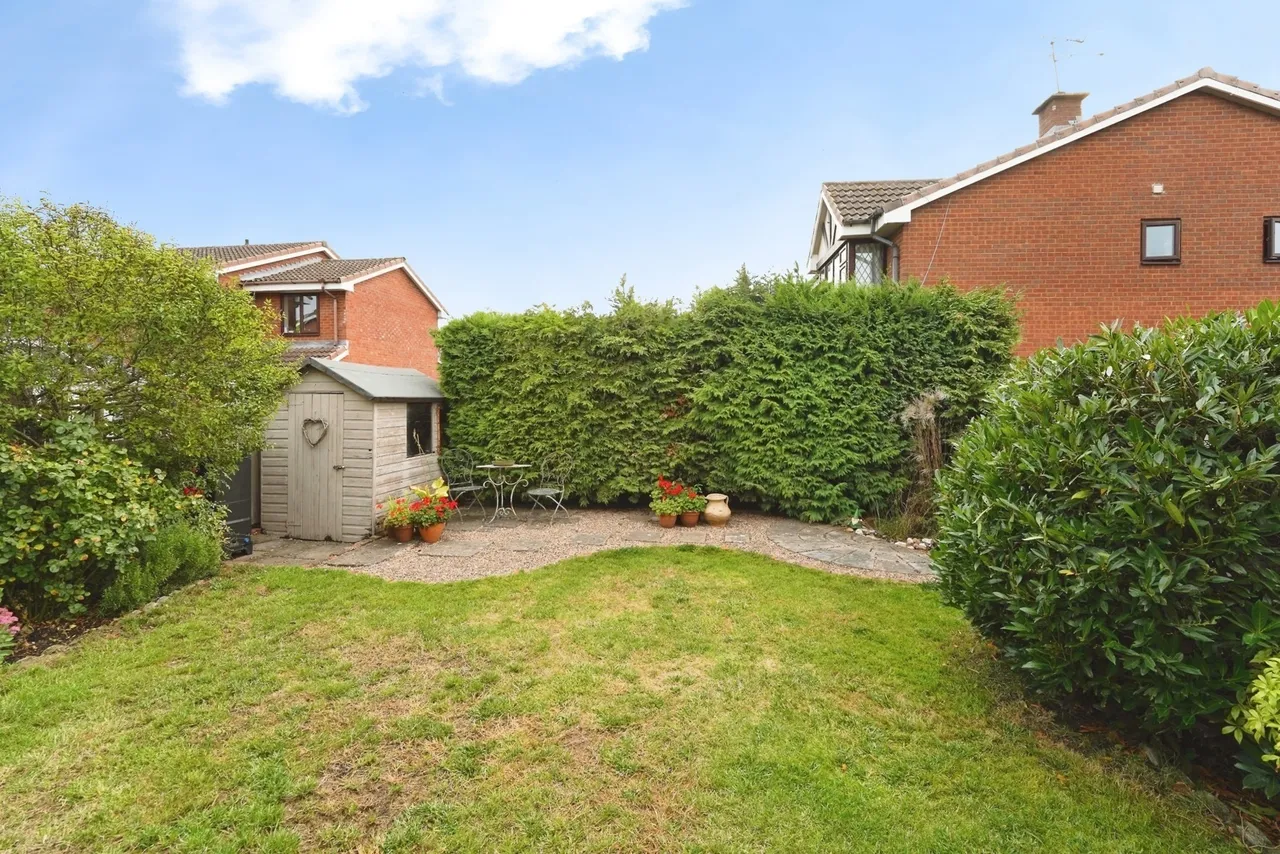 Howcroft Green, Great Meadow, WR4, photo 13