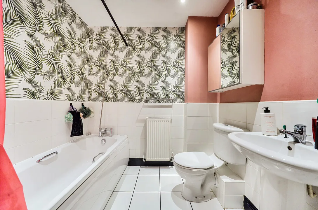 Bullingham Lane, Hereford, photo 16