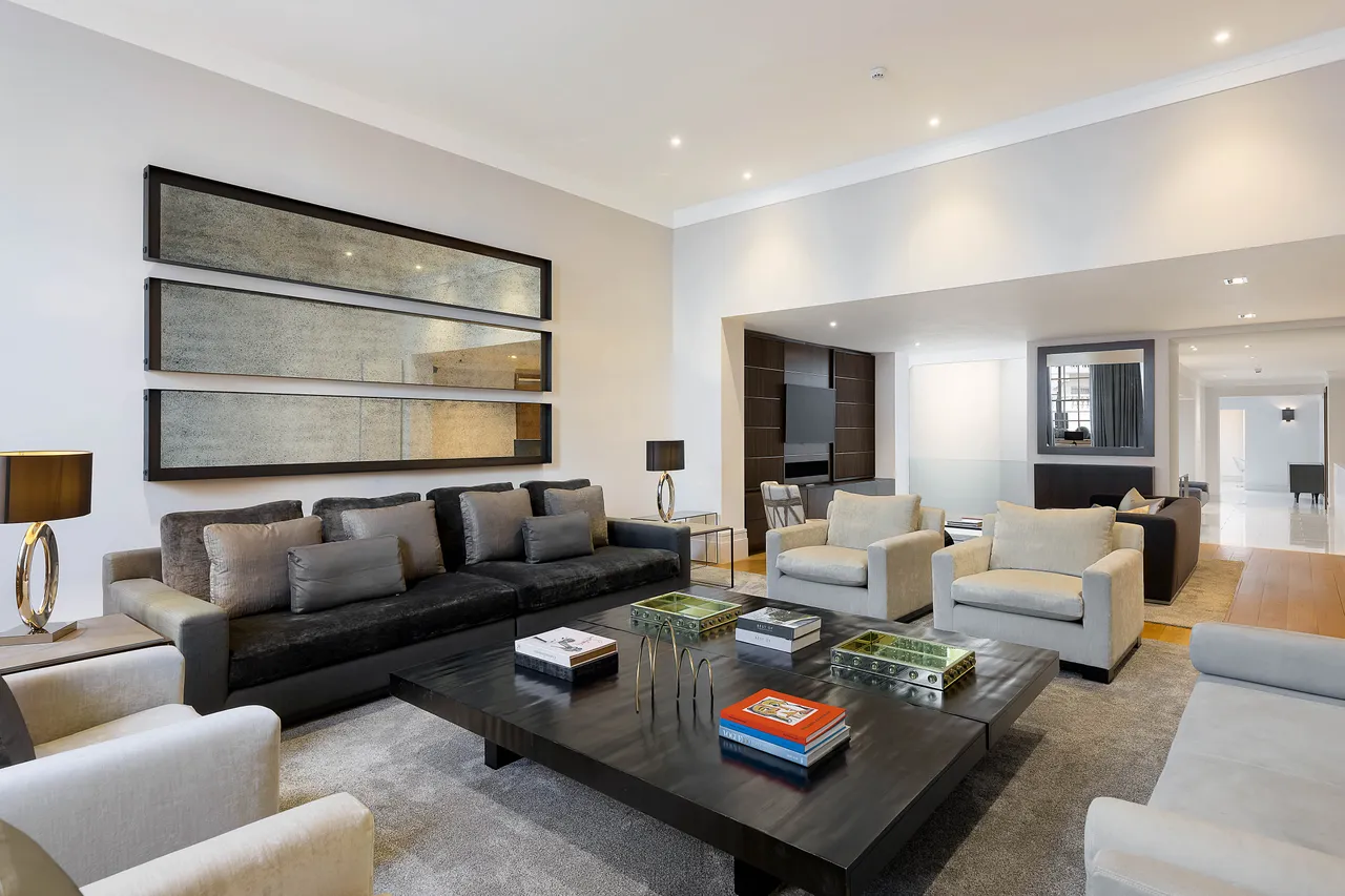Chesham Street, Belgravia, London, photo 3