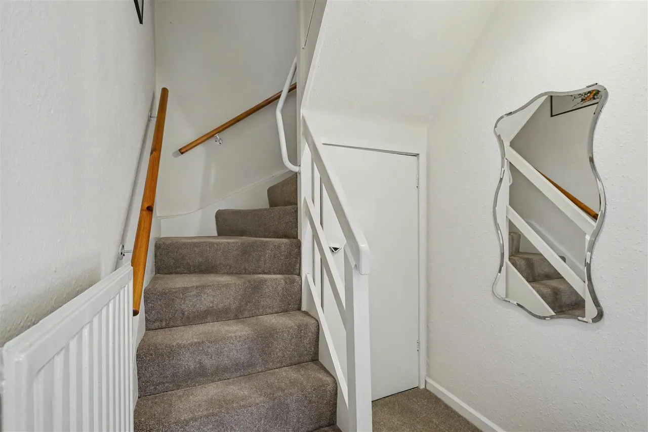 Mountfield Avenue, Sandiacre, NG10, photo 9