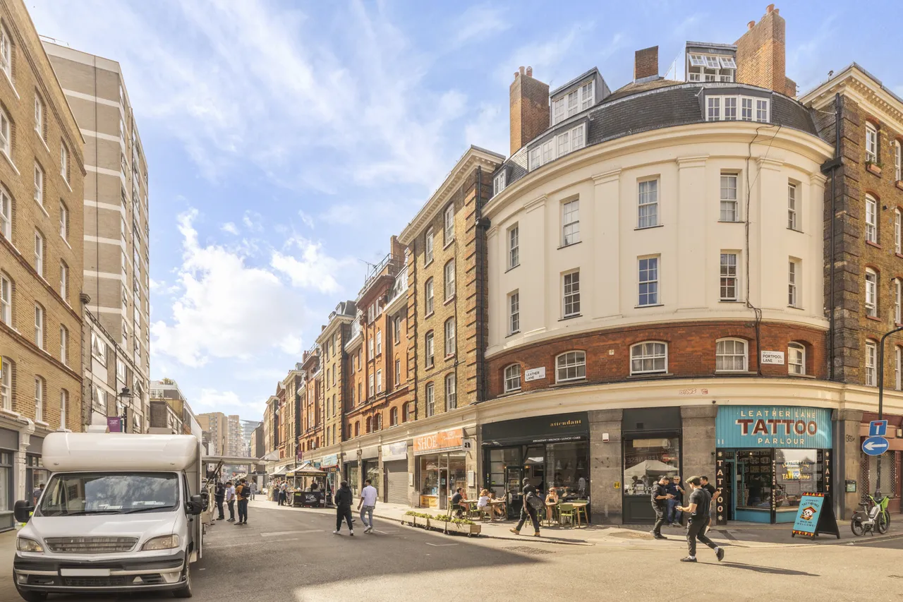 Portpool Lane, London, EC1N, photo 13