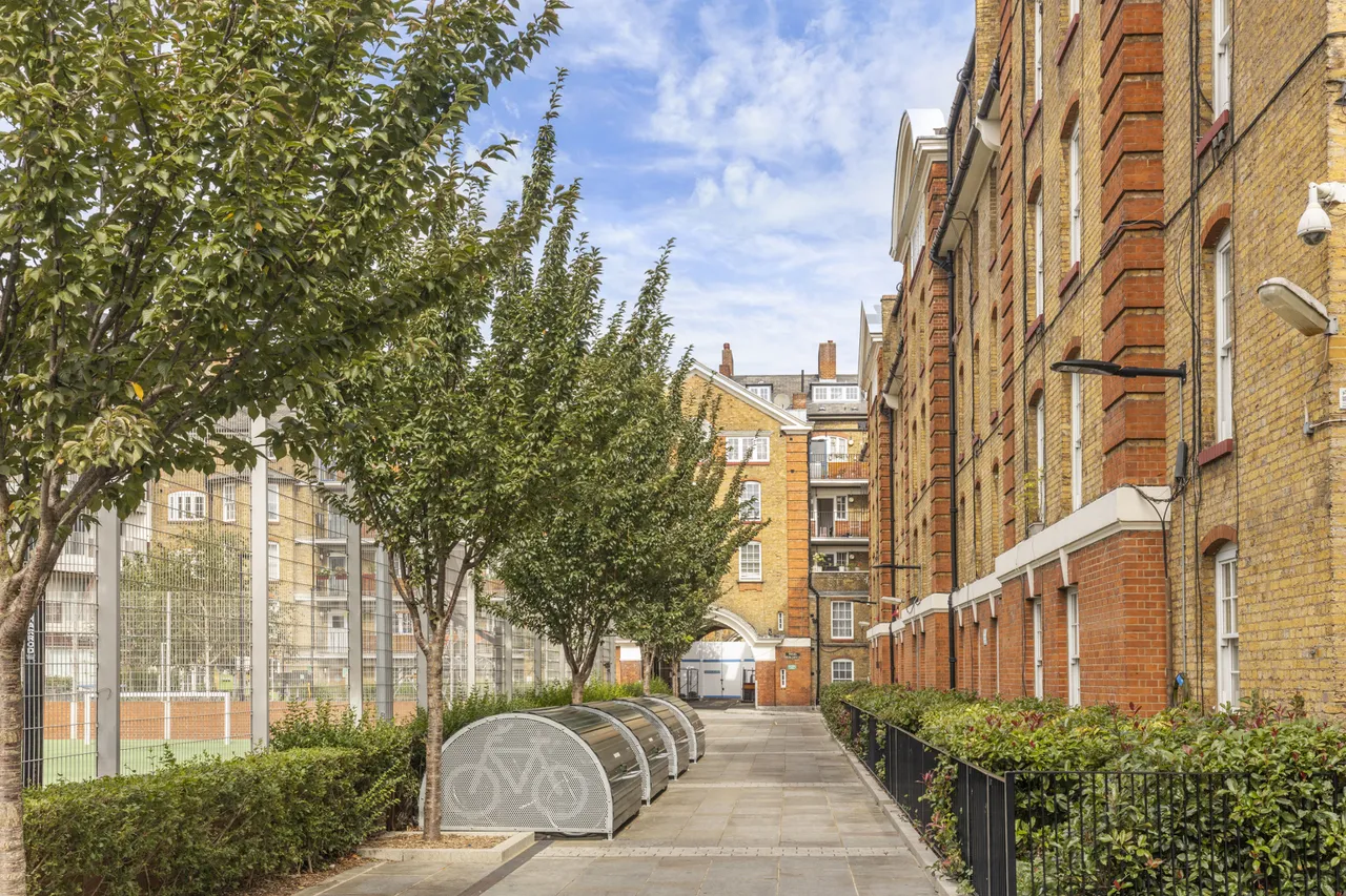 Portpool Lane, London, EC1N, photo 10