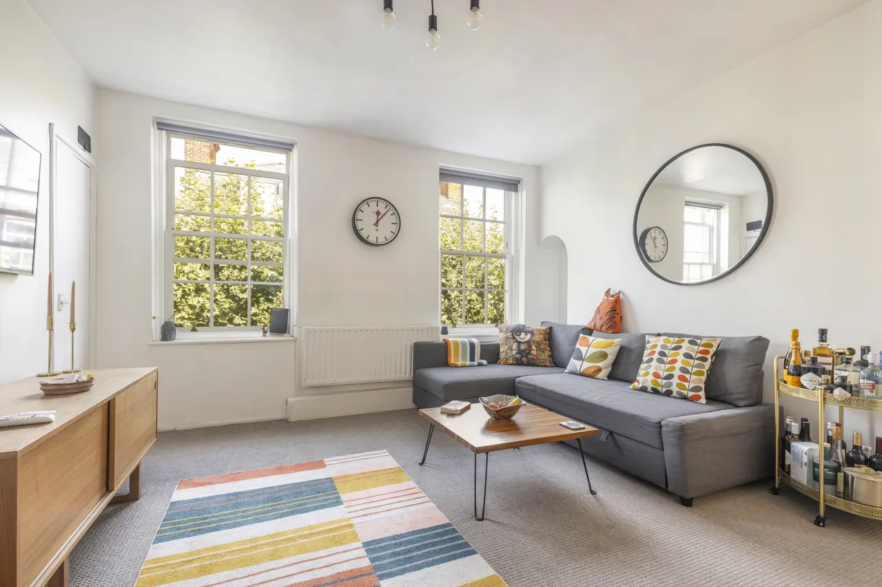 Portpool Lane, London, EC1N, photo 2