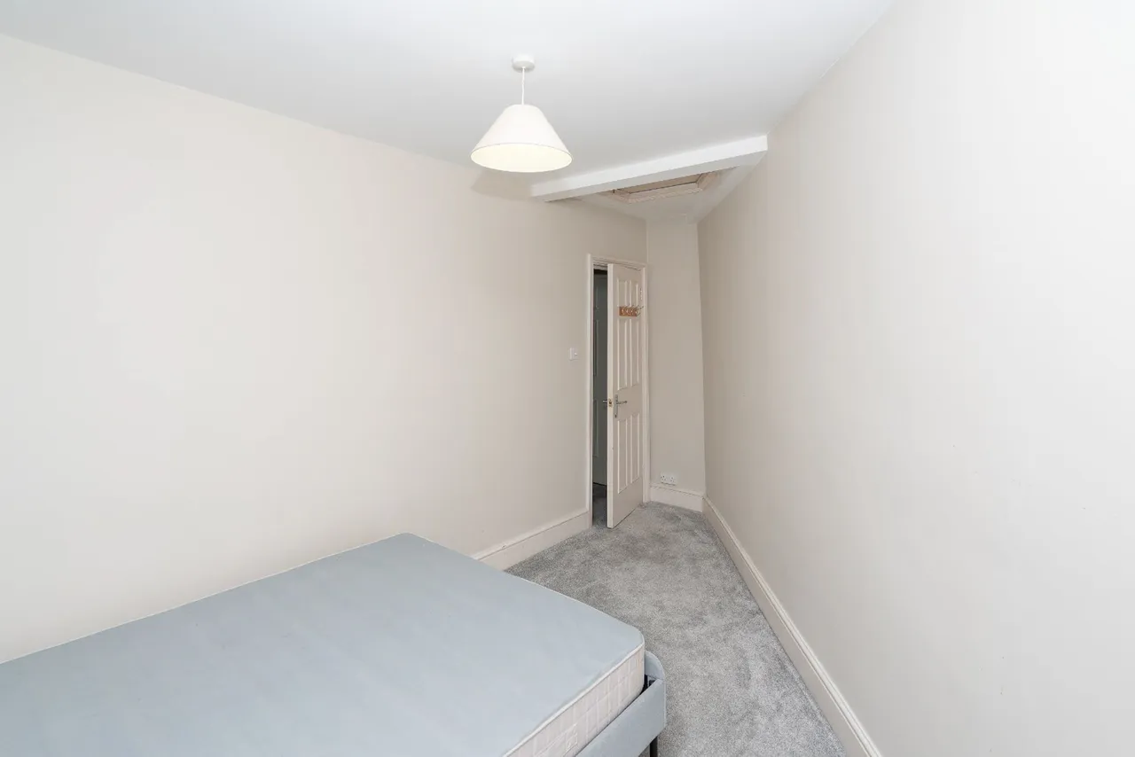 62 Leavesden Road, Watford, photo 4