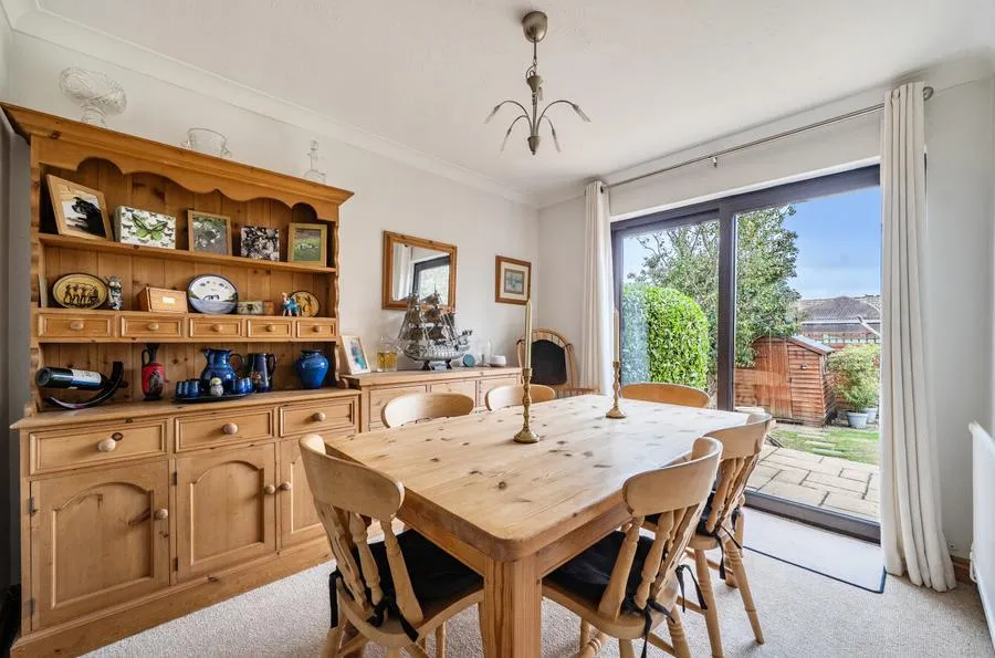Petrel Close, Wokingham, RG41, photo 3