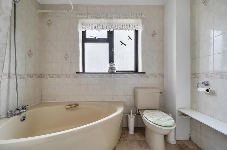 Petrel Close, Wokingham, RG41, photo 8