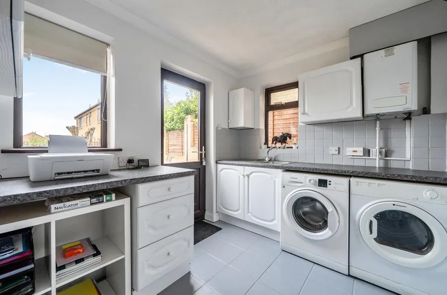 Petrel Close, Wokingham, RG41, photo 15