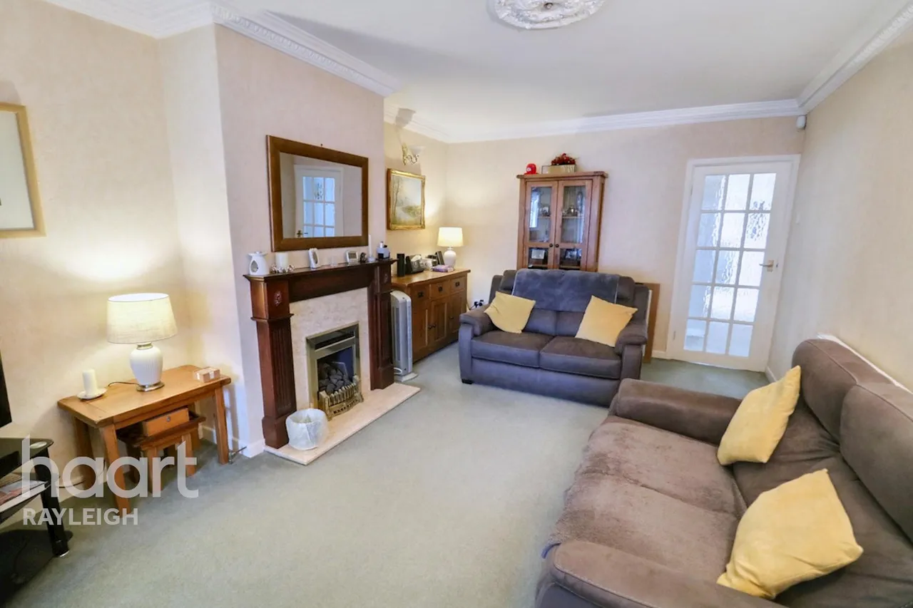 Grovewood Avenue, Leigh-On-Sea, SS9, photo 6