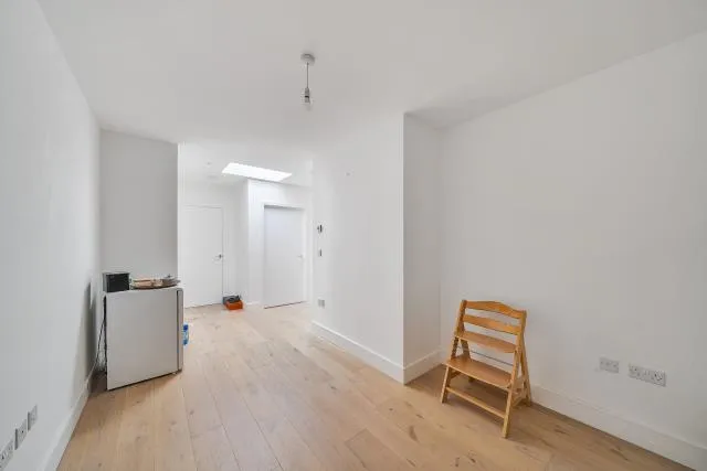 Edgewood Mews, London, N3, photo 7