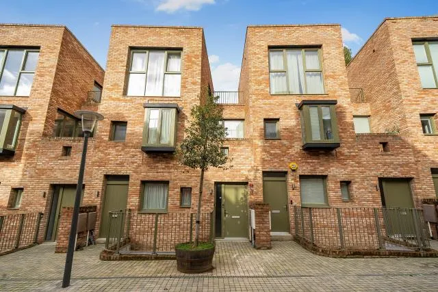 Edgewood Mews, London, N3, photo 10