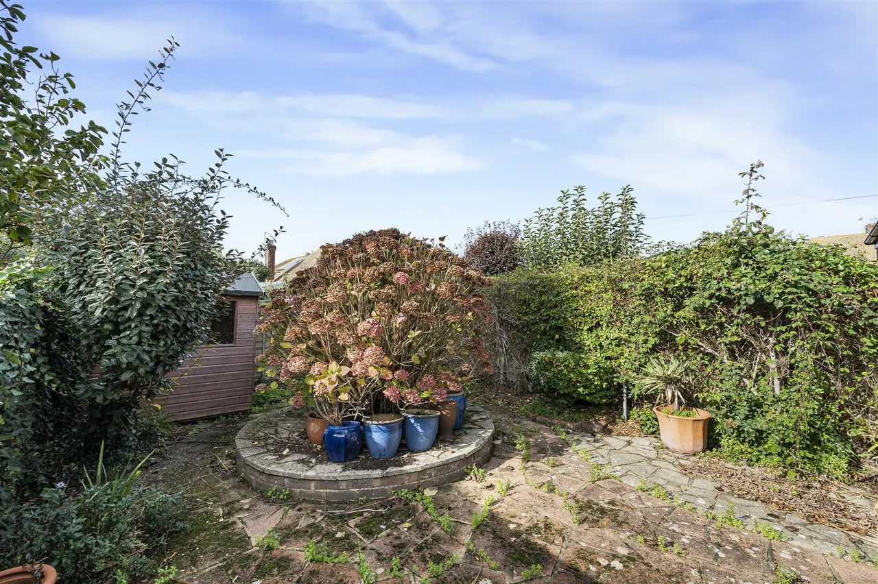Vicarage Close, Seaford, photo 20