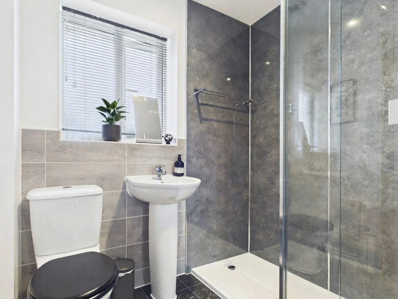 Ash Drive, South Molton, EX36, photo 17