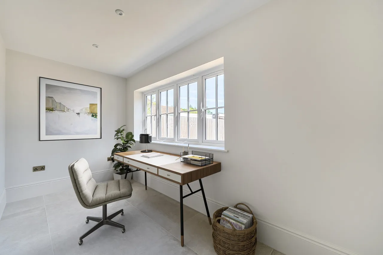10a Oakley Drive, Fleet, GU51 3PP, photo 10