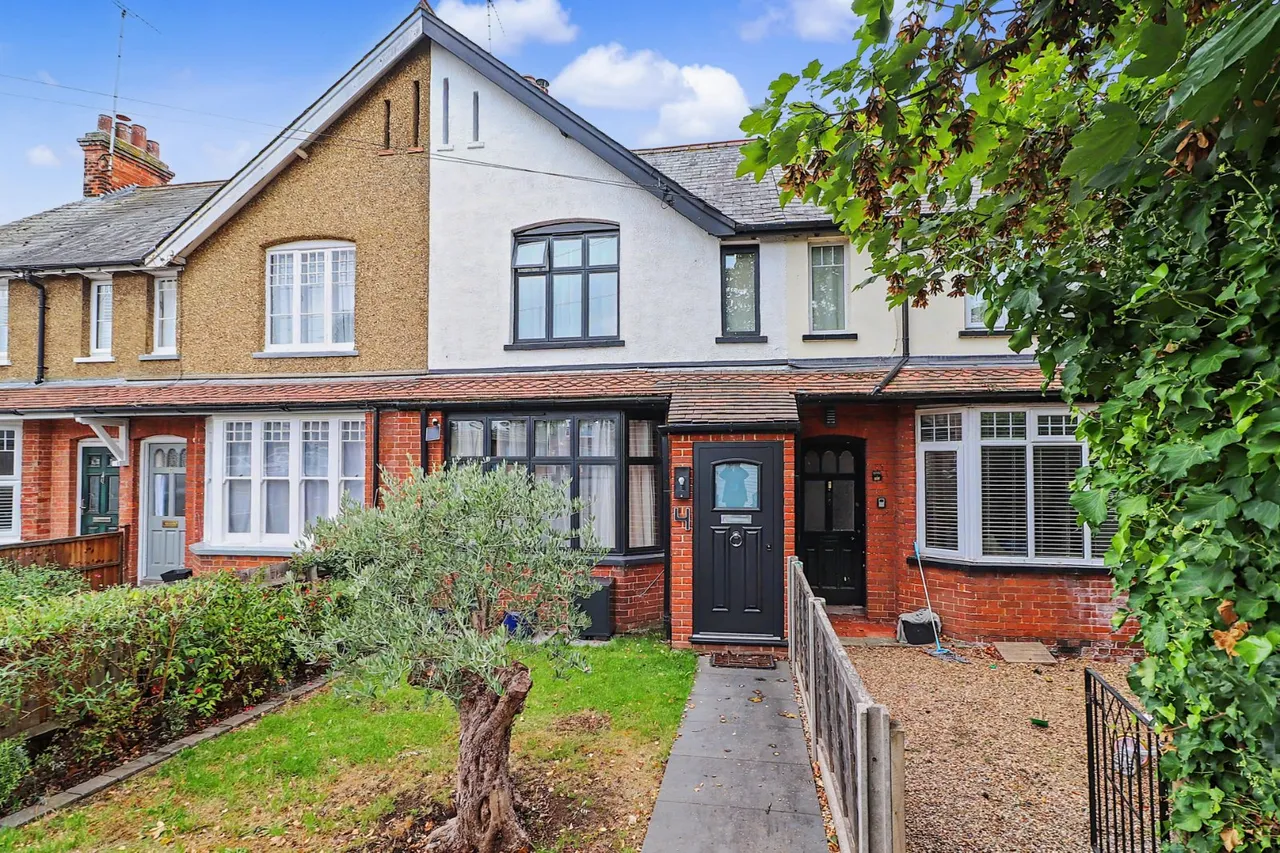 2 bed house for sale, Stanmore Road, Stevenage, SG1