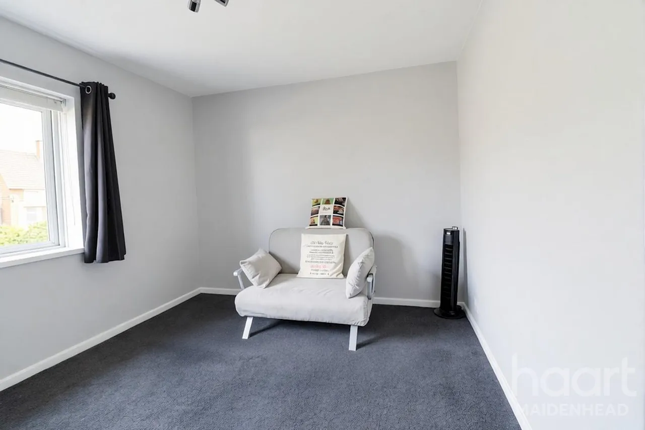 Gwent Close, Maidenhead, SL6, photo 27
