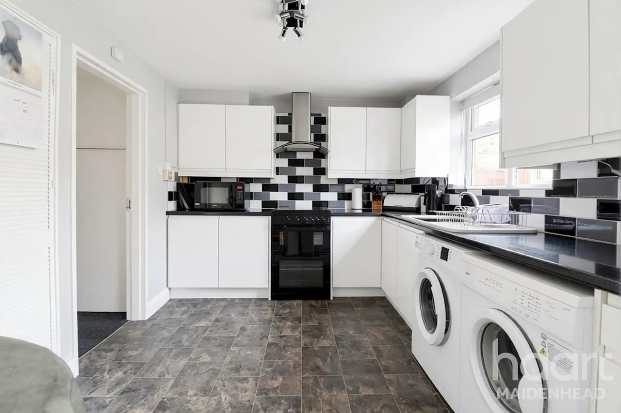 Gwent Close, Maidenhead, SL6, photo 6