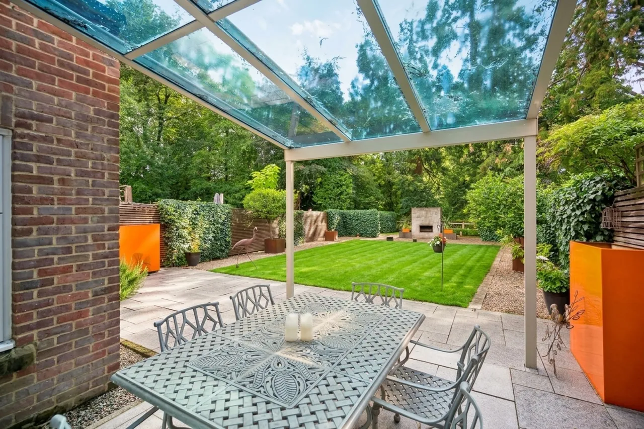 Queen Elizabeth Crescent, Beaconsfield, HP9, photo 2