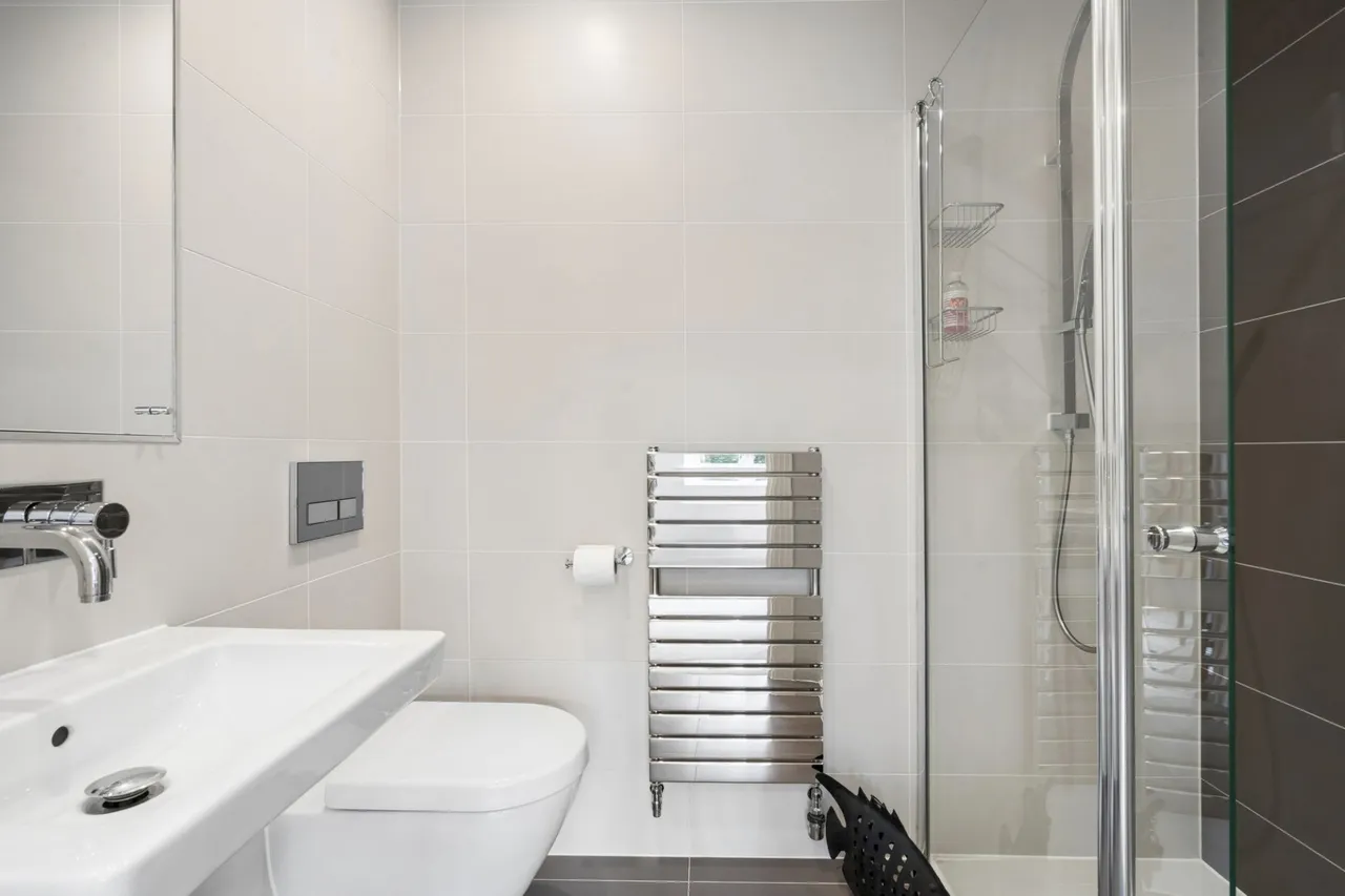 Queen Elizabeth Crescent, Beaconsfield, HP9, photo 12