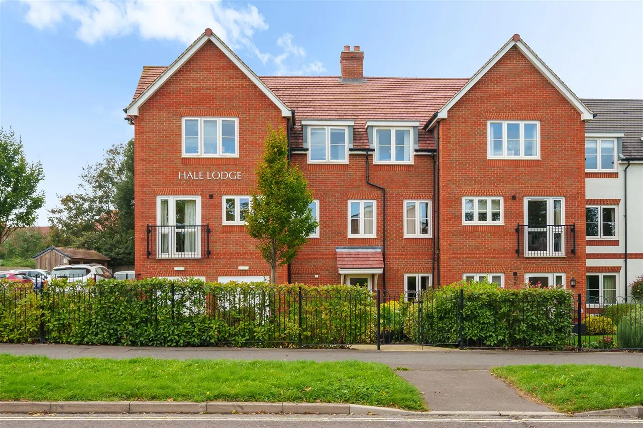Fitzalan Road, Littlehampton, BN17, photo 14