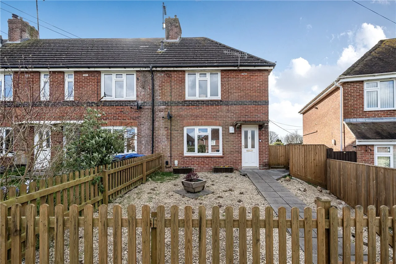 Cherry Orchard, Marlborough, Wiltshire, SN8, photo 3