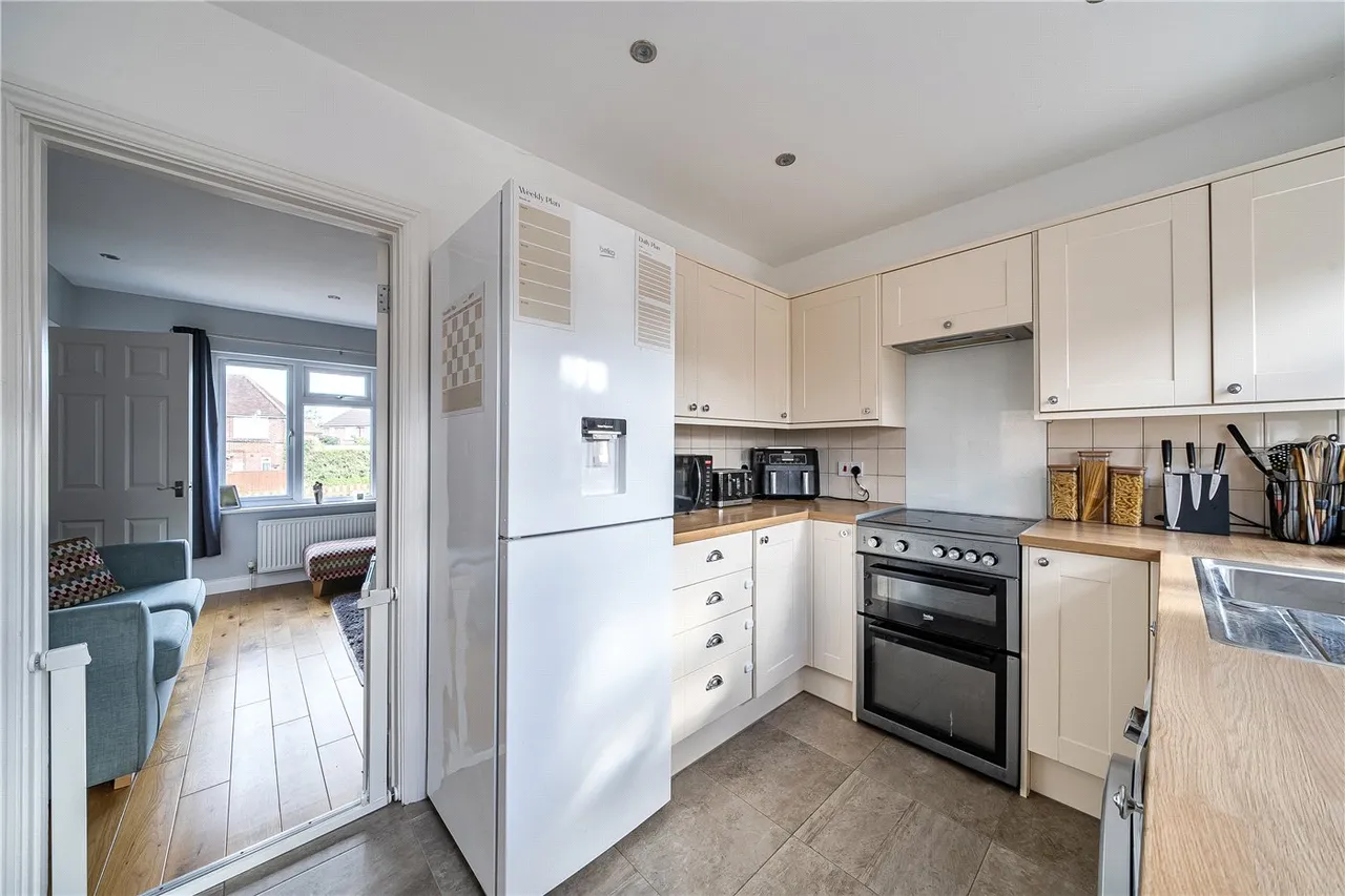 Cherry Orchard, Marlborough, Wiltshire, SN8, photo 5