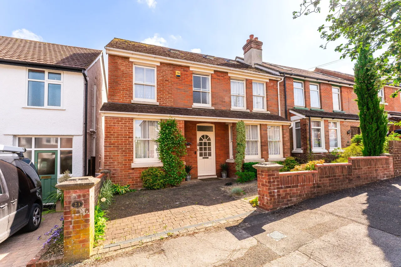 Bouverie Avenue, Salisbury, SP2, photo 2