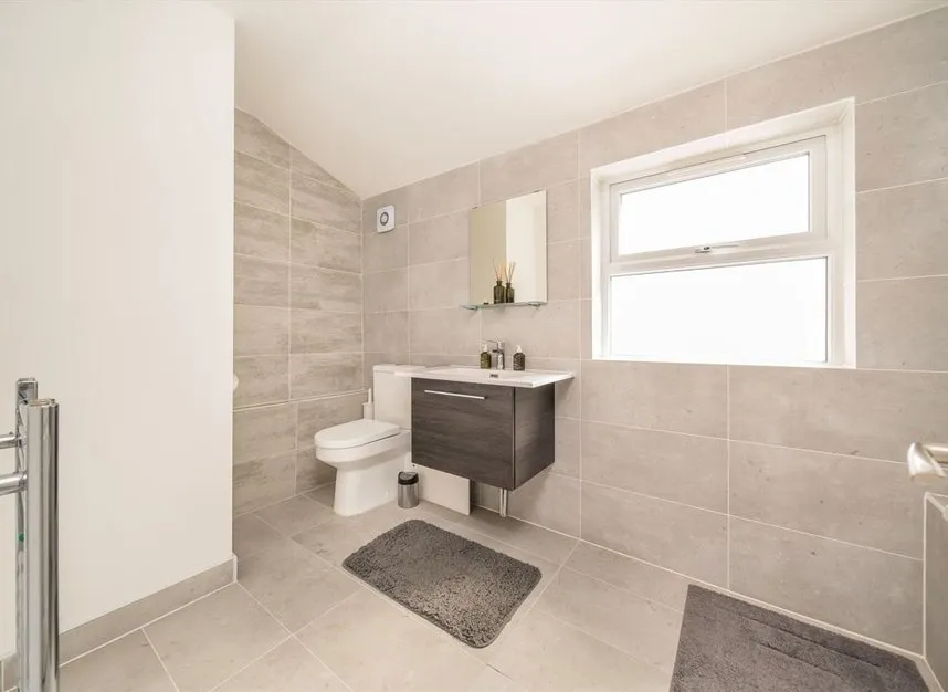 Kirkwood Road, Peckham, SE15, photo 6