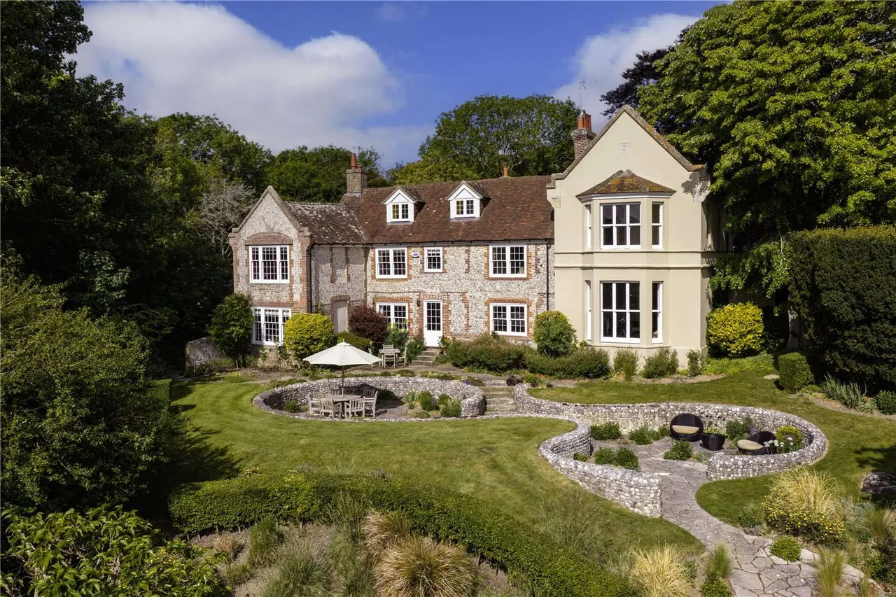 8 bed house for sale — Alfriston, Polegate, East Sussex, BN26 5TT