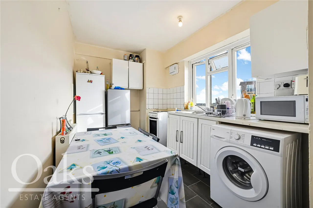Thursley House, Brixton Hill, SW2, photo 2