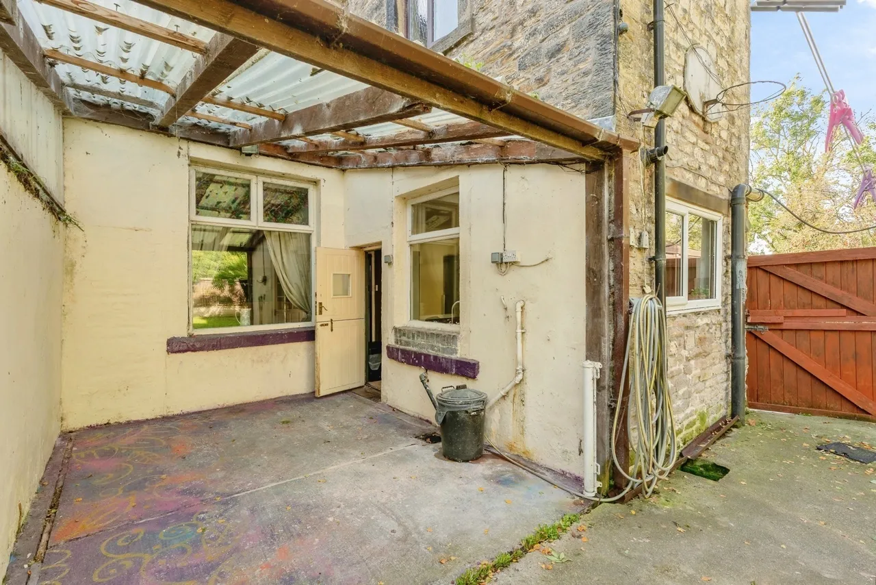 Blackburn Road, Simonstone, BB12, photo 17