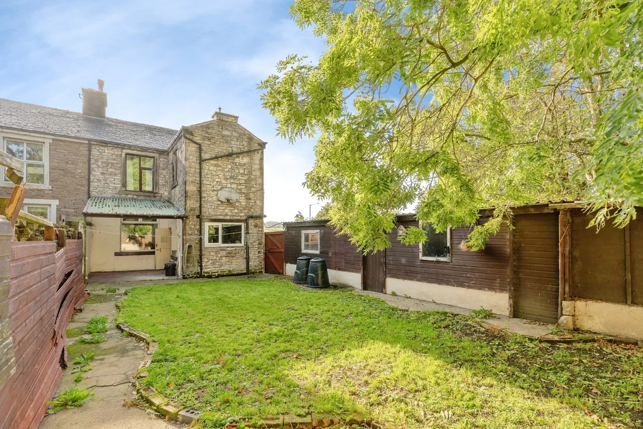 Blackburn Road, Simonstone, BB12, photo 18