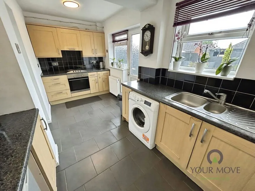 Kempton Grove, Cheadle, Staffordshire, ST10, photo 4