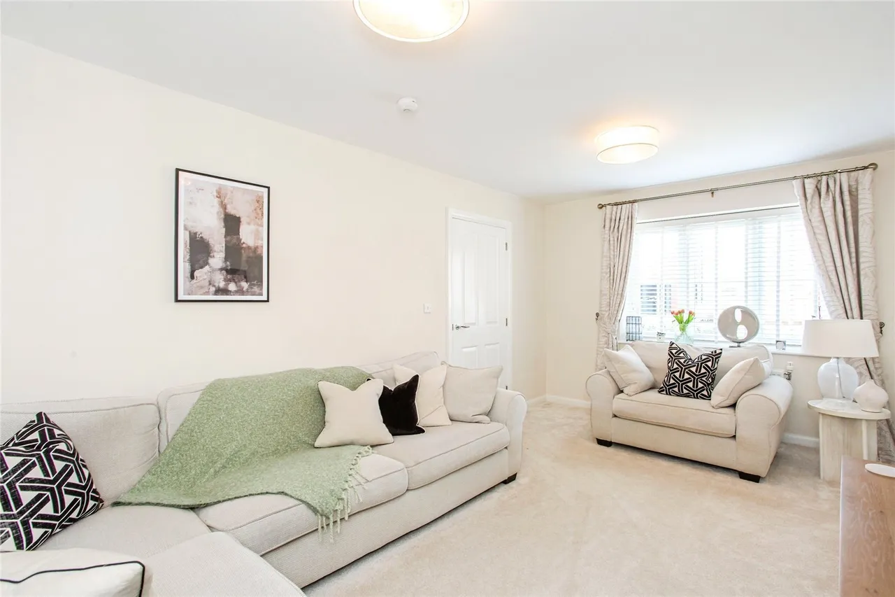 Athelstan Crescent, Rochford, Essex, SS4, photo 17