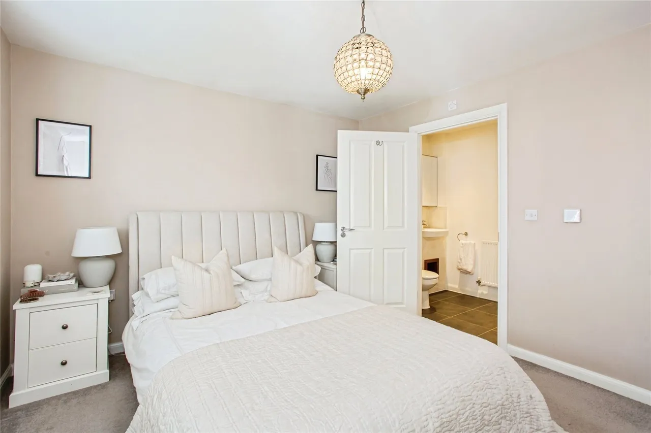 Athelstan Crescent, Rochford, Essex, SS4, photo 16