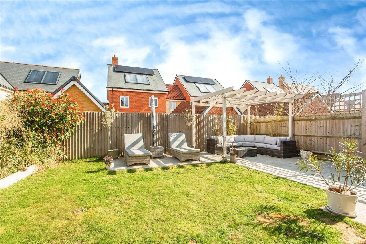 Athelstan Crescent, Rochford, Essex, SS4, photo 19
