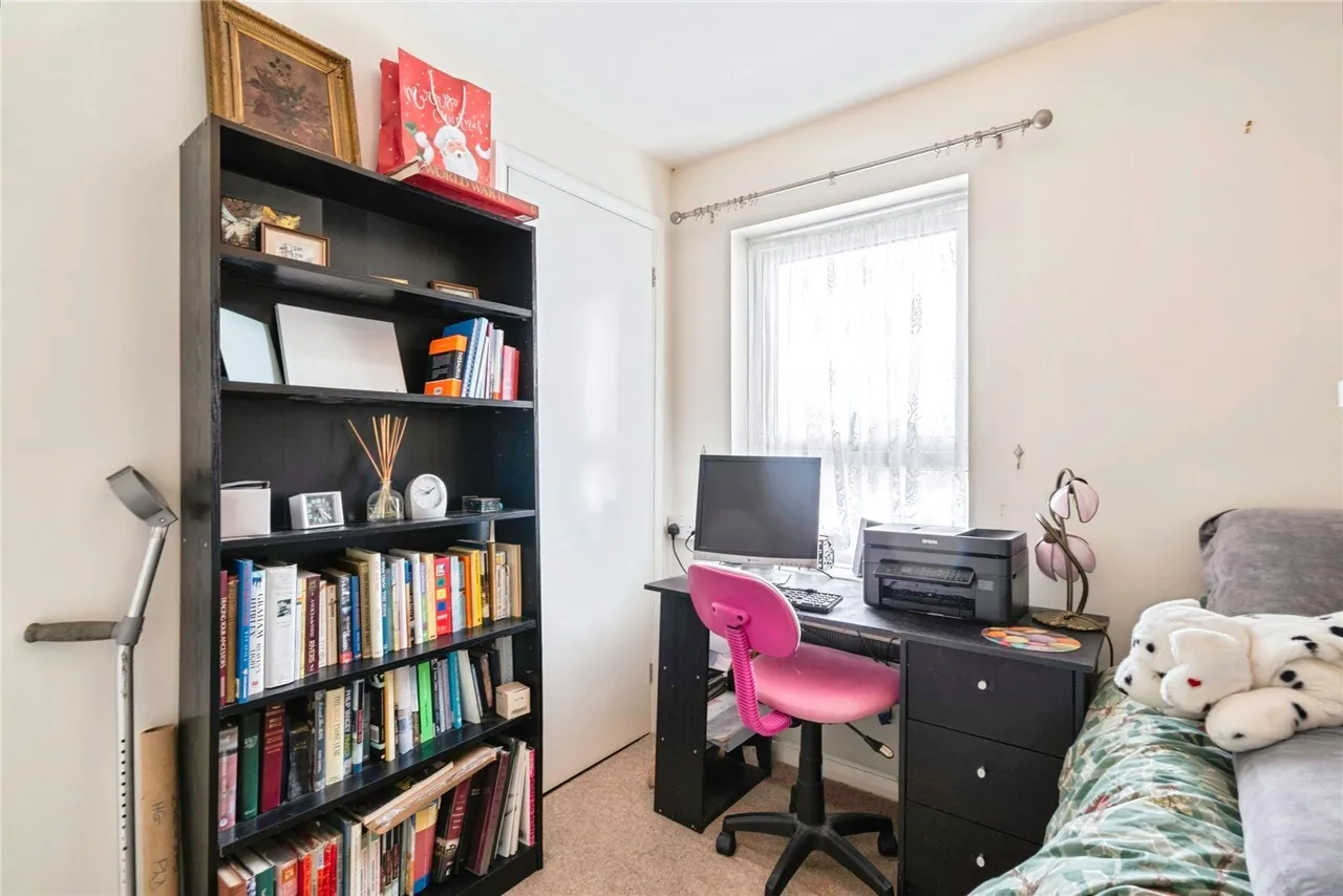 Clayton Road, Chichester, PO20, photo 6
