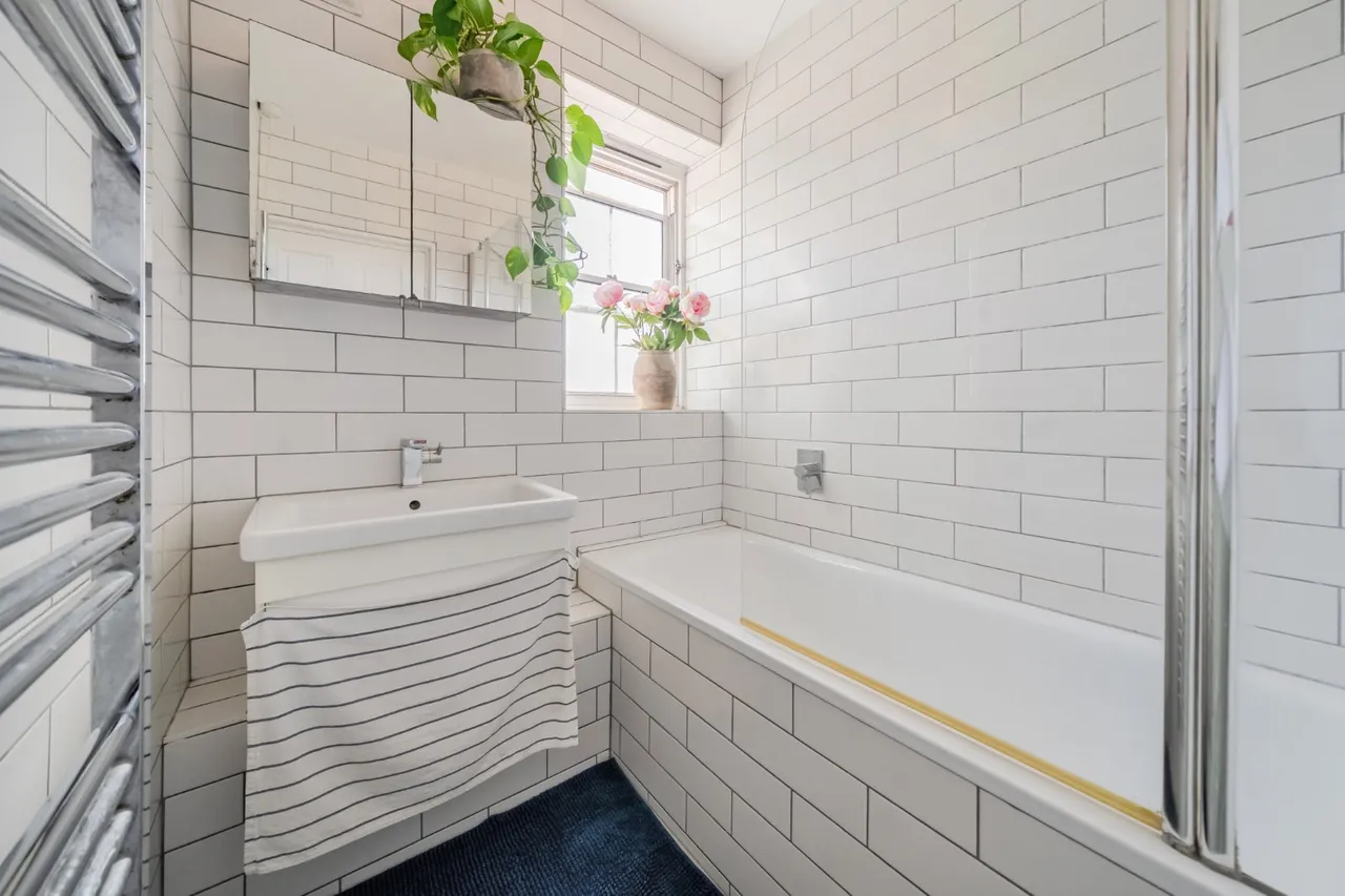 William Bonney Estate, Clapham, SW4, photo 14