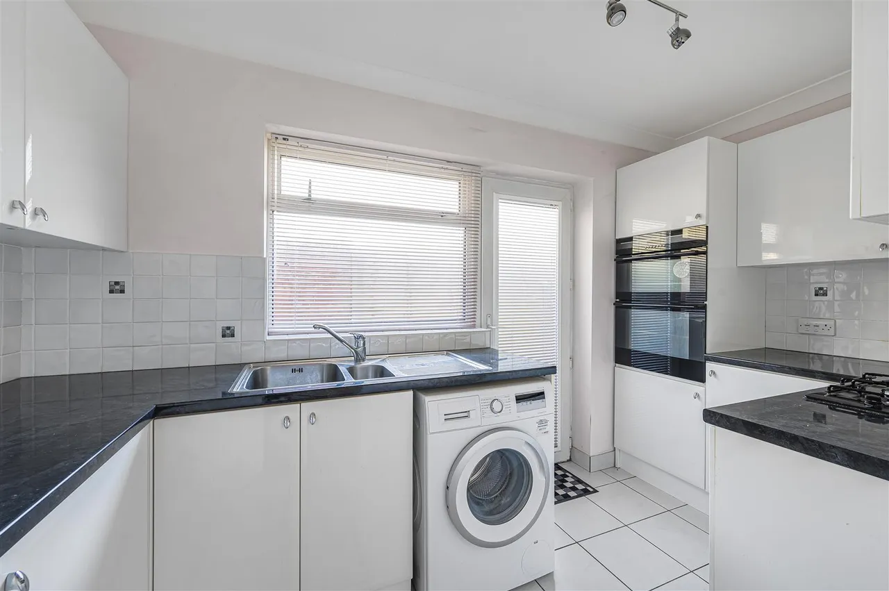 Malines Avenue, Peacehaven, photo 8