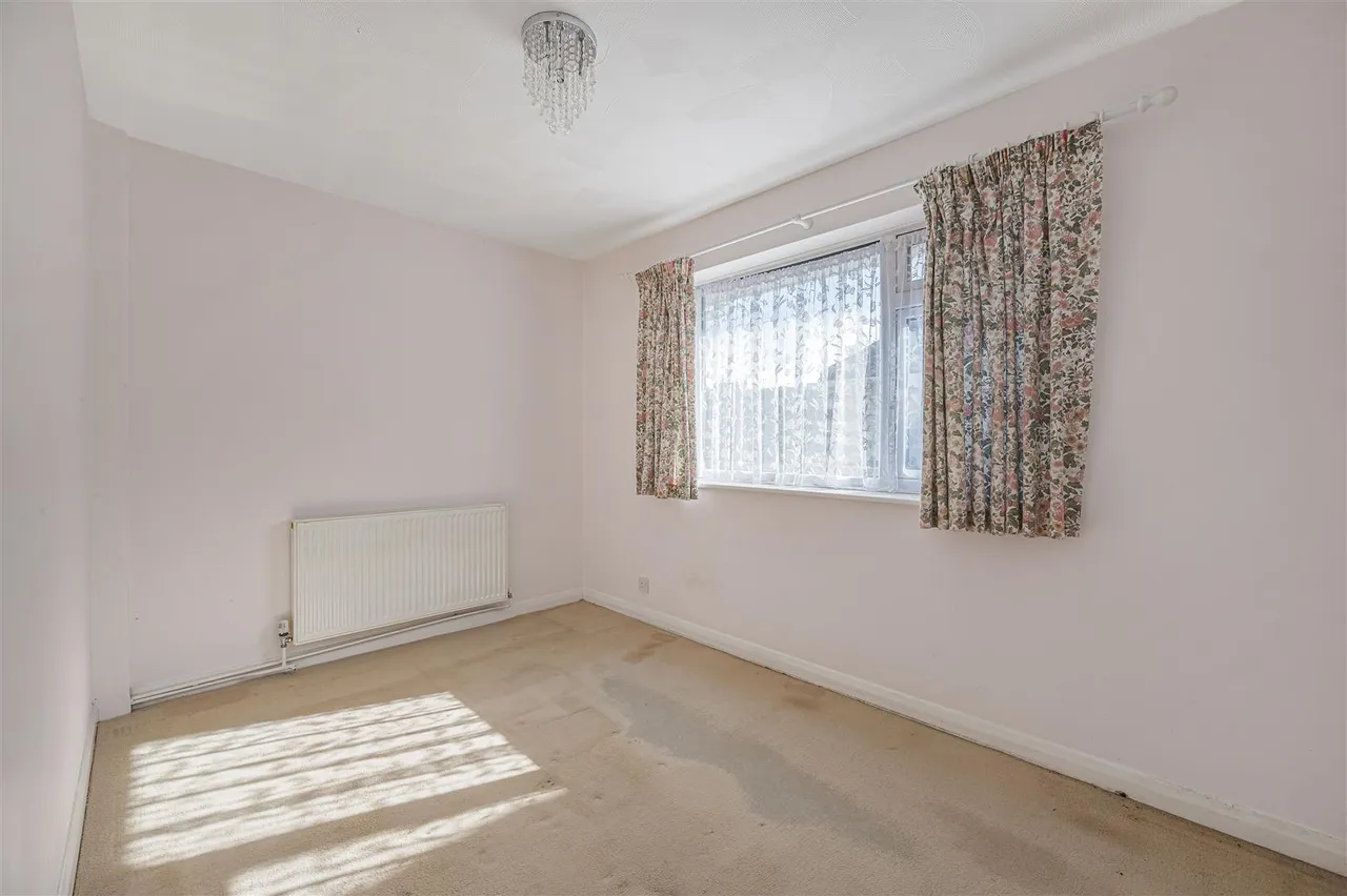 Malines Avenue, Peacehaven, photo 24