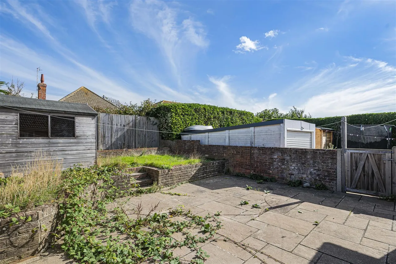 Malines Avenue, Peacehaven, photo 6