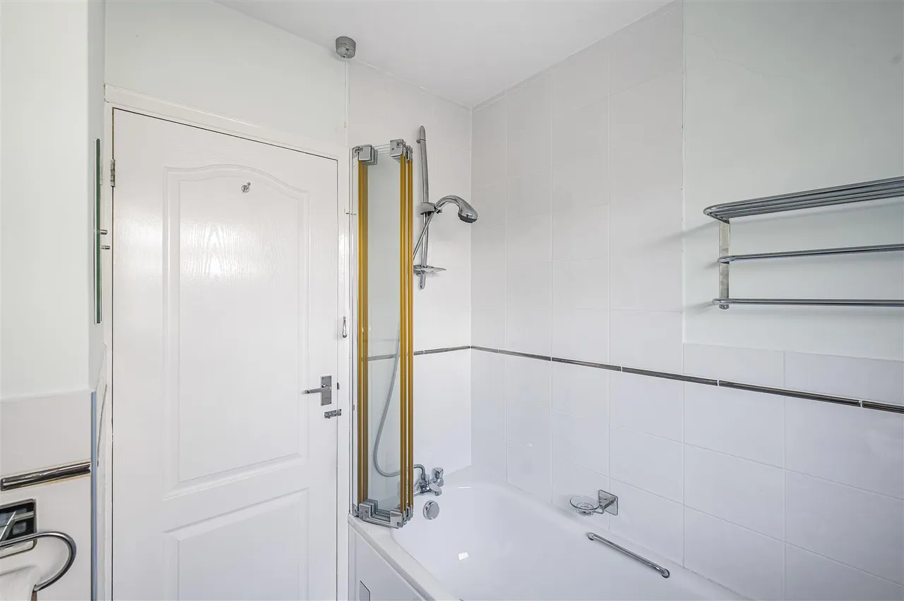 Malines Avenue, Peacehaven, photo 10