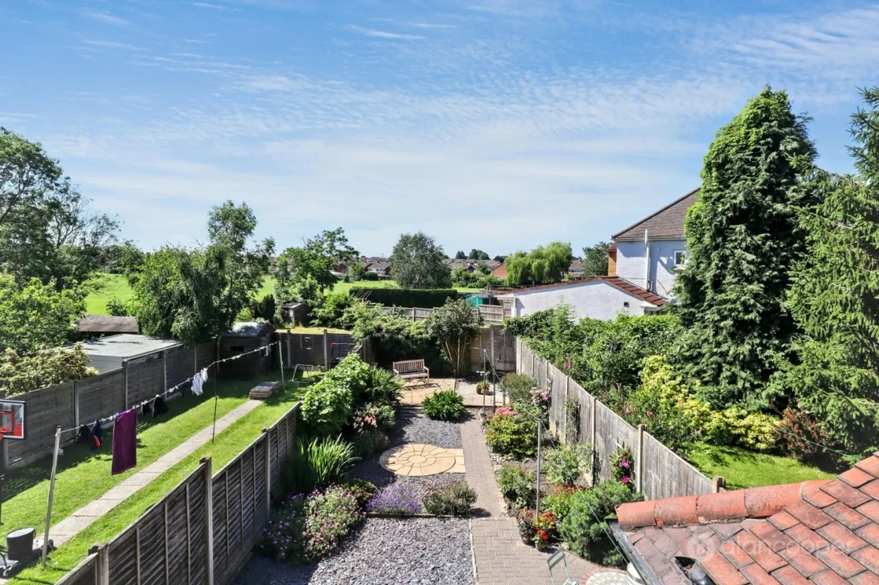 Howard Road, Nuneaton, CV10, photo 2