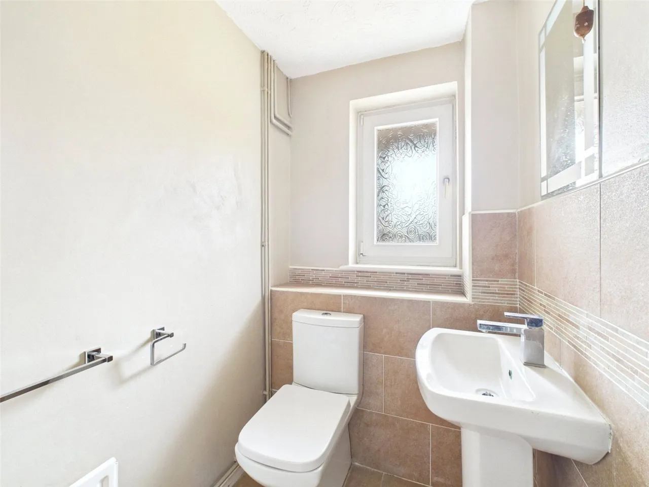 Benwells, Chinnor, OX39, photo 13